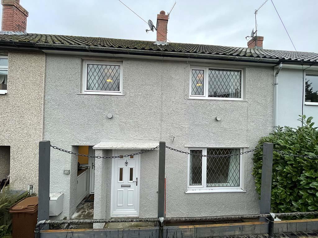 3 bedroom mid terrace house To Let in Barnoldswick - Externally